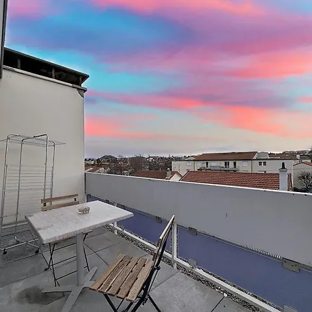 Appartement F1 Sur Clermont-fd - Parking Chartier *